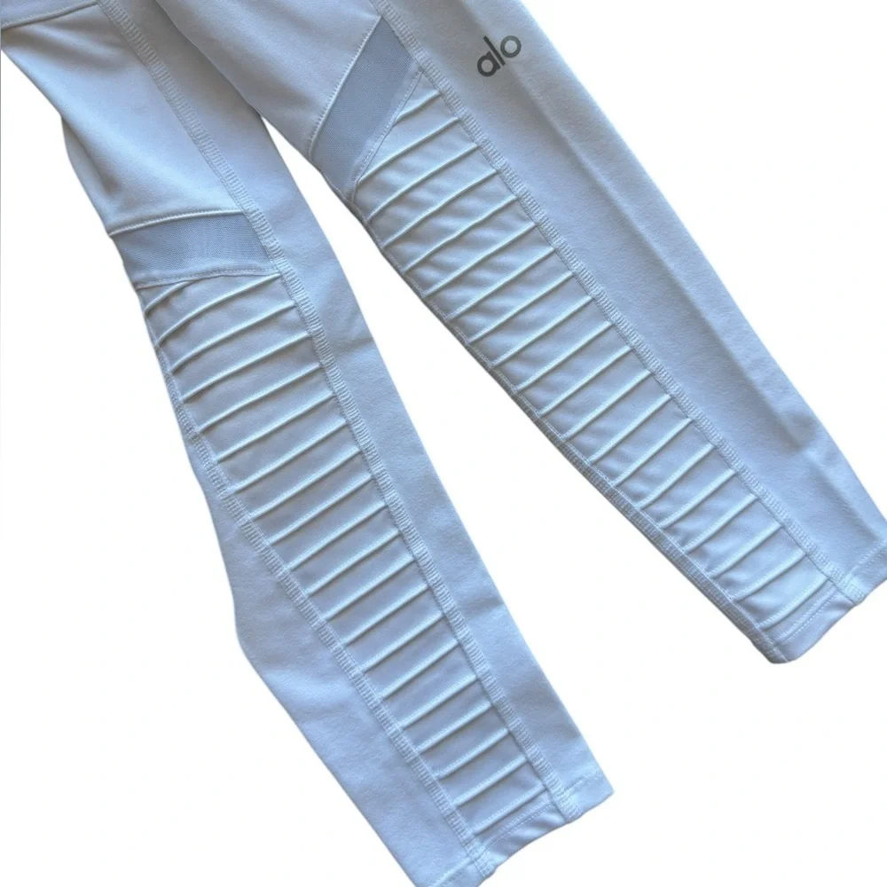 ALO Yoga High-Waist Moto Legging